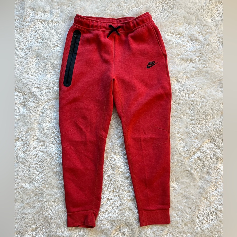 Boys size L Nike Tech outfit - Picture 3 of 6